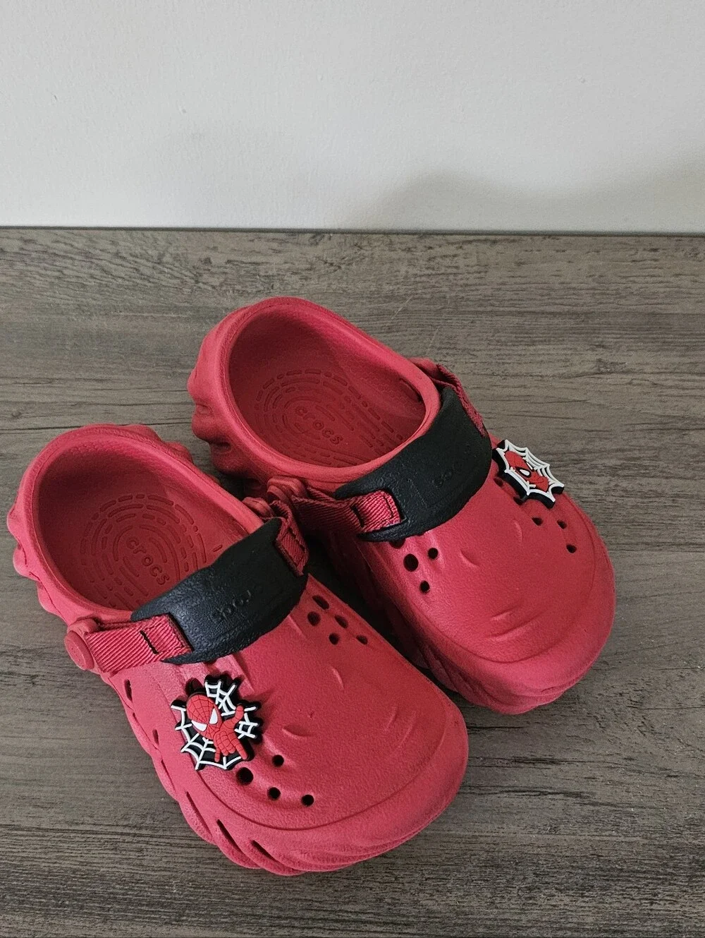 CROCS Echo Kids Red Clog Sandals Black Strap Spiderman Charms  Toddler Boy 10